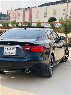 Nissan Maxima